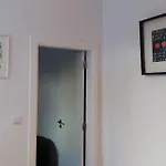 T2 2 Bedroom Flat In Arroios *