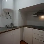 T2 2 Bedroom Flat In Arroios