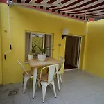 T2 2 Bedroom Flat In Arroios Lisboa