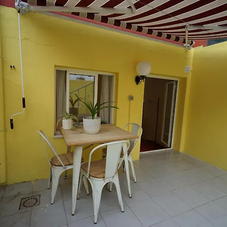 T2 2 Bedroom Flat In Arroios Lissabon