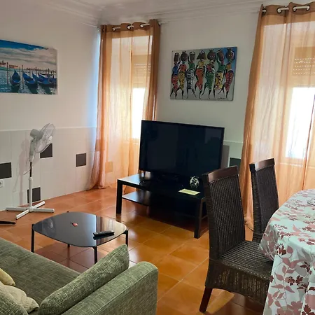 T2 2 Bedroom Flat In Arroios Appartement *